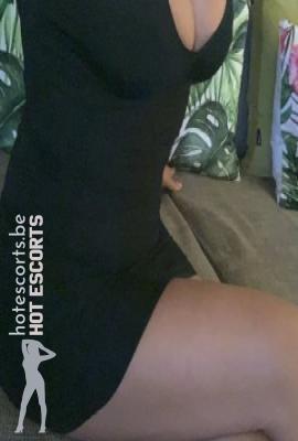 Artémis  Escort Kortrijk