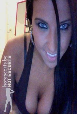 Zachte Zenna  Escort Laarne