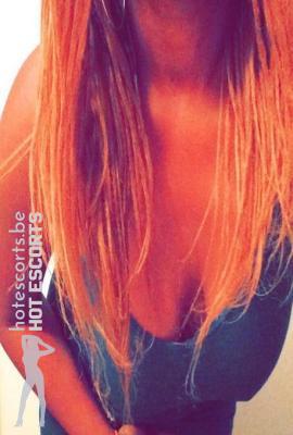 Fluweel Elise  Escort Horebeke