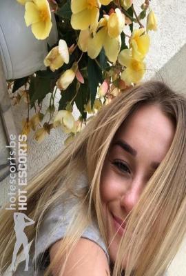 Fluwelen Valerie  Escort Meerbeek